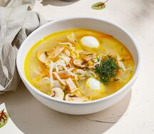 Домашний суп-лапша с курицей и грибами