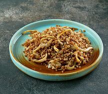 Греча с сезонными грибами