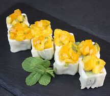 Фруктовый ролл с тайским манго