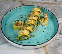 Фитнес-ролл с креветкой темпура