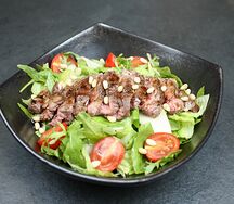 Салат с ростбифом