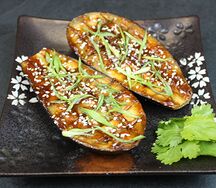 Баклажаны в мисо соусе