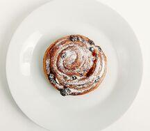 Улитка с изюмом