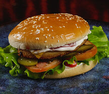 Большой классический чикенбургер