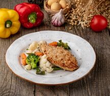 Котлета из индейки с овощами на пару