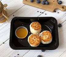 Сырники кокосовые с манговым соусом
