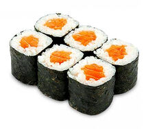 Сяке маки ролл