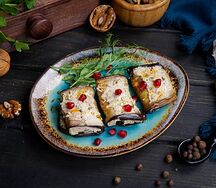 Рулетики из баклажанов