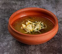 Куриный суп с лапшой