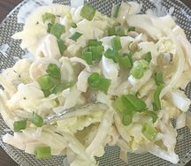 Салат с кальмарами