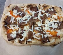 Римская пицца мясное ассорти