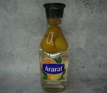 Компот абрикосовый Ararat