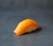 Суши Лосось