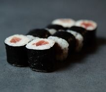 Мини-ролл с тунцом