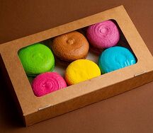 Набор макарон из шести штук