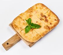 Фокачча с пармезаном
