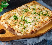 Пицца с курицей большая