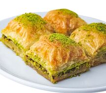 Пахлава с фисташками 