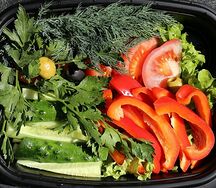 Mangalbox со свежими овощами