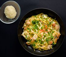 Паста с морепродуктами в сливочном соусе