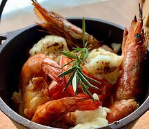 Креветки, запеченные с сыром