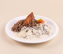 Бефстроганов с гречкой