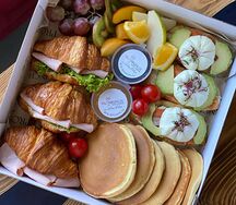 Завтрак Семейный с панкейками L
