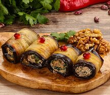 Рулетики из баклажанов с орехами