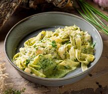 Креветки со шпинатом