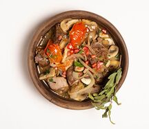 Баранина с грибами