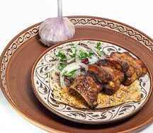 Шашлык из свиных ребер