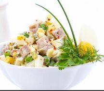 Столичный с куриным филе