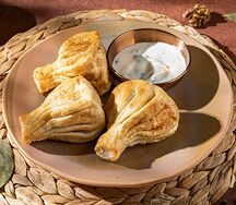 Жареные хинкали с говядиной и свининой (3 шт)