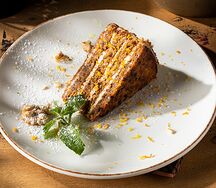 Морковный торт с карамелью