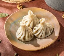 Хинкали с говядиной и свининой (3 шт)