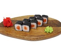 Ролл с копченым Лососем