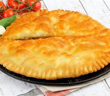 Пирог с моцареллой