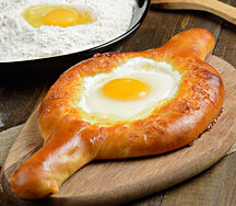 Хачапури по-аджарски