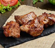 Шашлык из cвинoй шейки