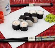 Мини ролл с крабом