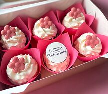 Капкейки на день рождения розовые