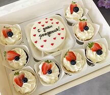 Бенто-торт и капкейки С днём рождения