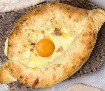Хачапури по-аджарски