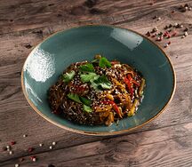 Гречневая лапша с говядиной