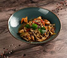 Удон с креветками