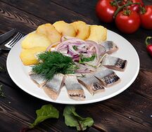 Сельдь с картофелем
