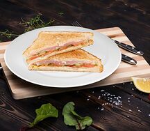 Сэндвич с ветчиной