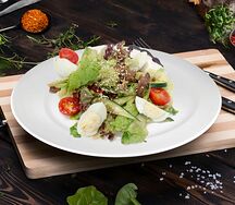 Теплый салат с телятиной