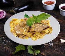 Феттуччине с говядиной