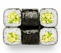 Ролл с авокадо